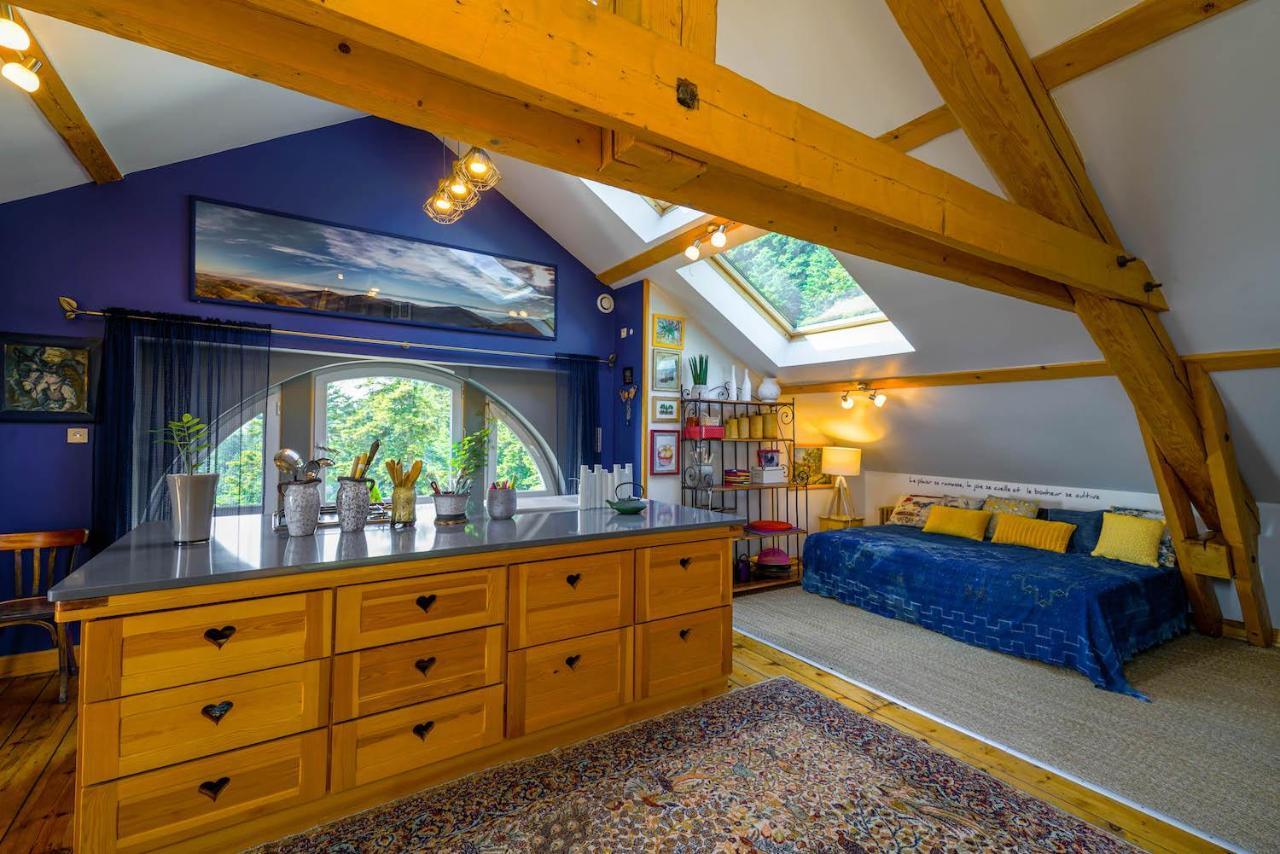 Le Mont Besset Bed & Breakfast Lalouvesc Exterior photo