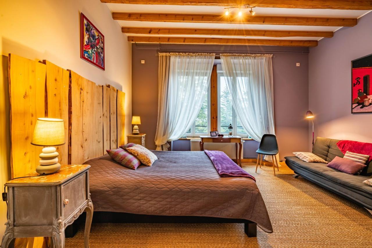 Le Mont Besset Bed & Breakfast Lalouvesc Exterior photo