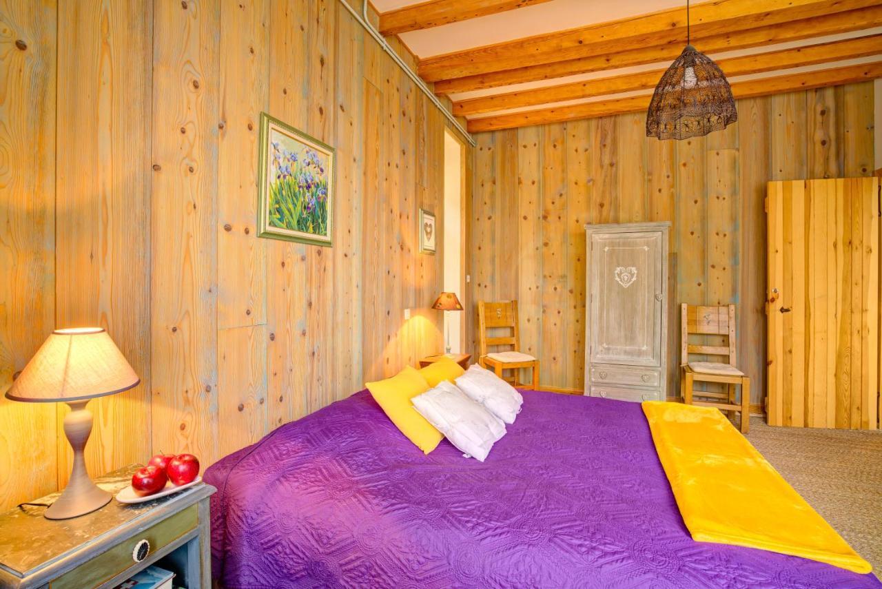 Le Mont Besset Bed & Breakfast Lalouvesc Exterior photo