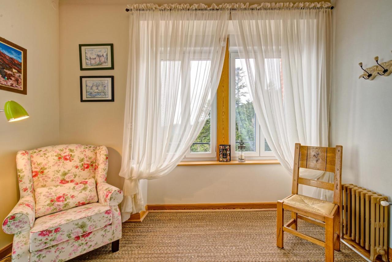 Le Mont Besset Bed & Breakfast Lalouvesc Exterior photo