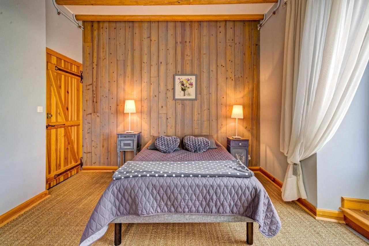 Le Mont Besset Bed & Breakfast Lalouvesc Exterior photo